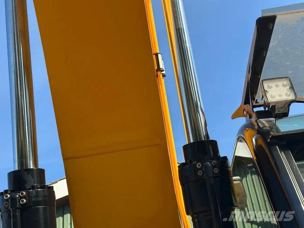 JCB JS220LC plus Bagri goseničarji