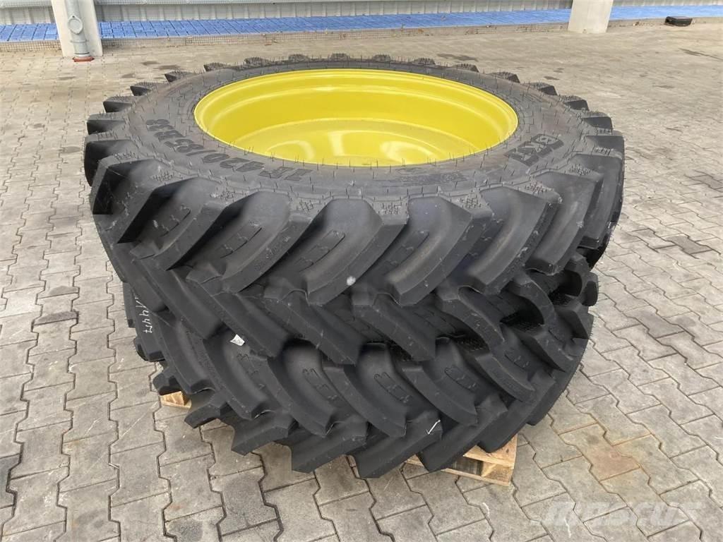 BKT 420/85R38 Gume, kolesa in platišča