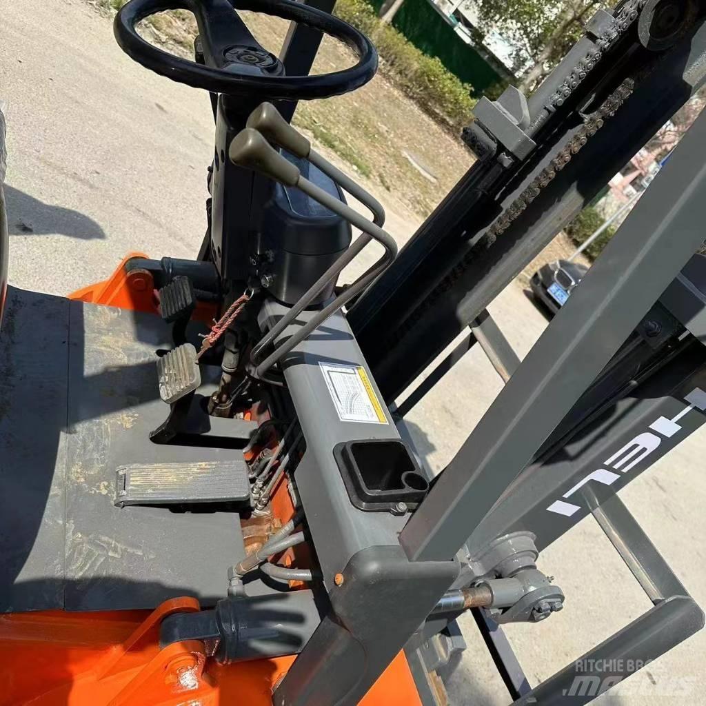 Heli CPC20 Dizelski viličarji