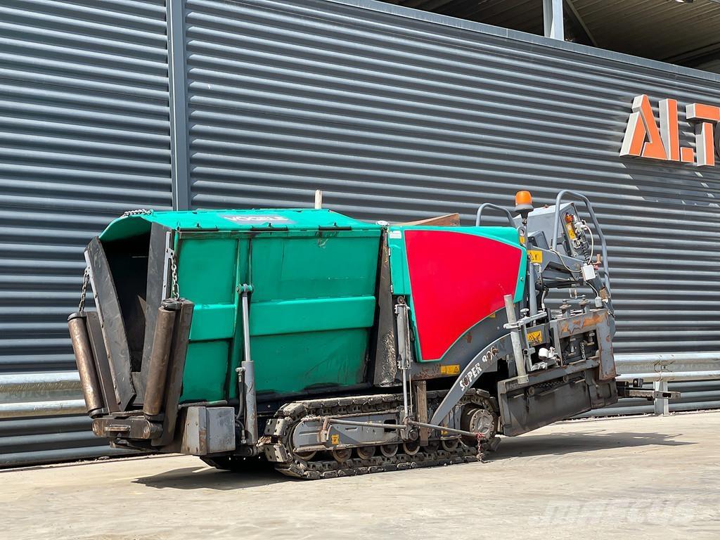 Vögele SUPER 800 Asfaltni finišerji