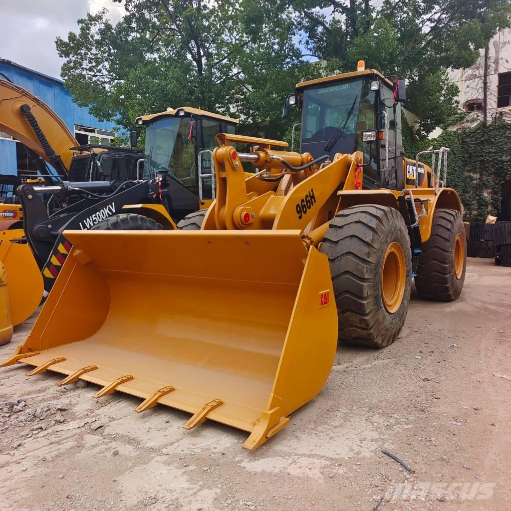 CAT 966H Kolesni nakladalci