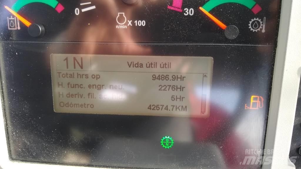 CAT 950K Kolesni nakladalci
