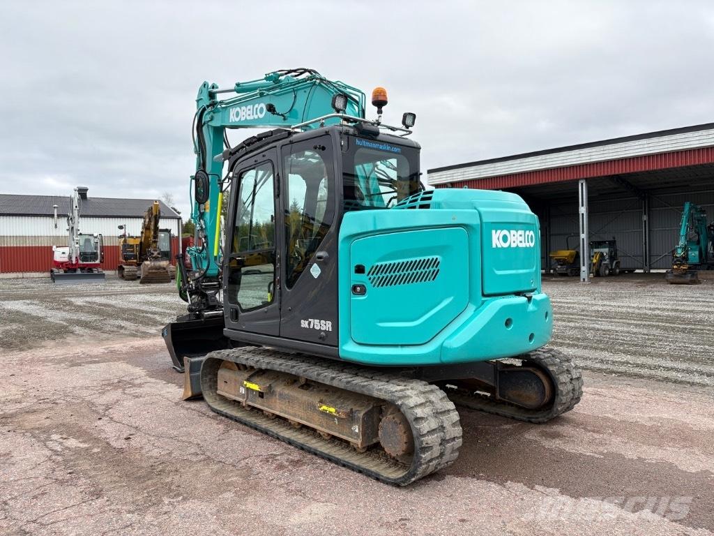 Kobelco SK75SR-7 Midi bagri 7t – 12t