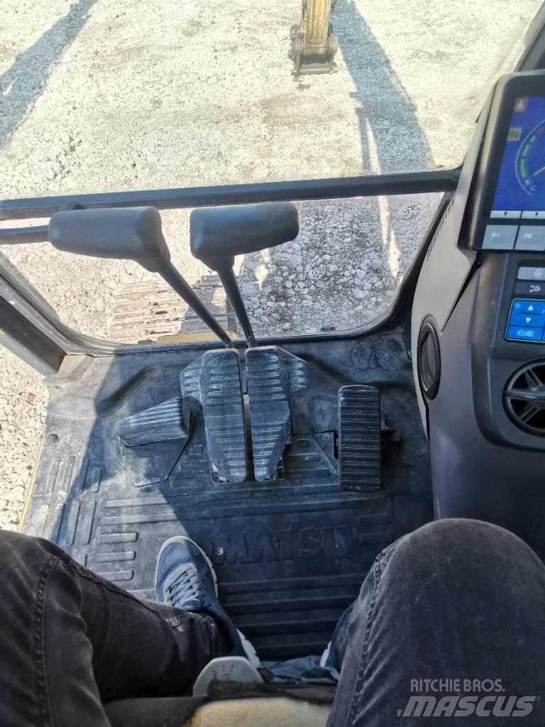 Komatsu PC 240 Bagri goseničarji