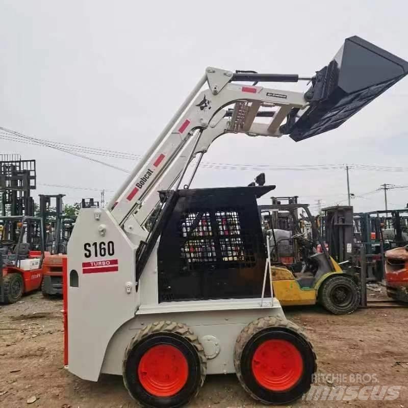 Bobcat S 160 Skid steer mini nakladalci