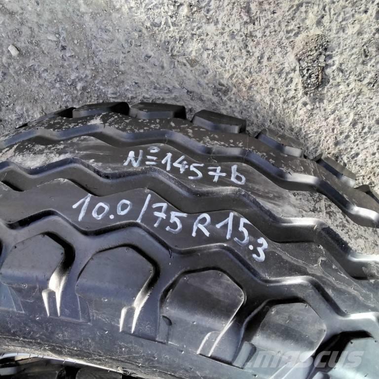 Advance 10.0/75R15.3 Gume, kolesa in platišča
