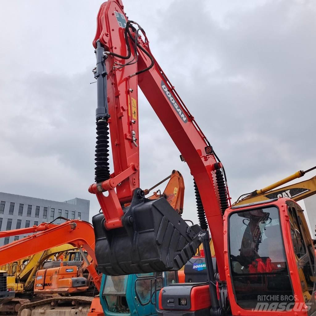 Doosan DH 150 Bagri goseničarji