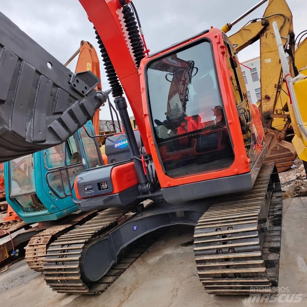 Doosan DH 150 Bagri goseničarji