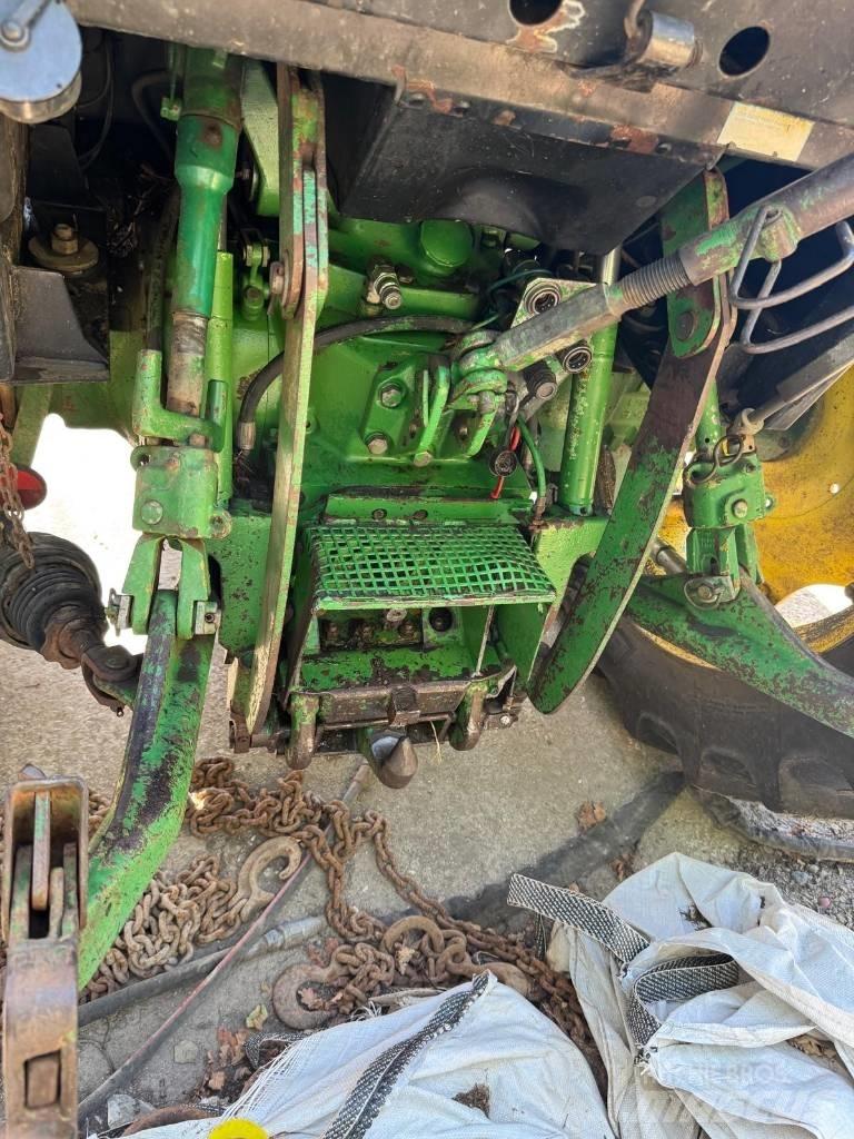 John Deere 2850 Traktorji