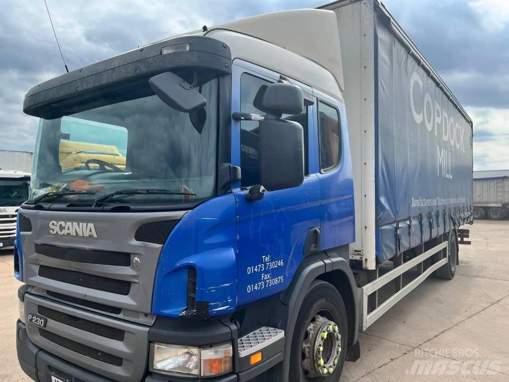 Scania P 230 Tovornjaki s ponjavo