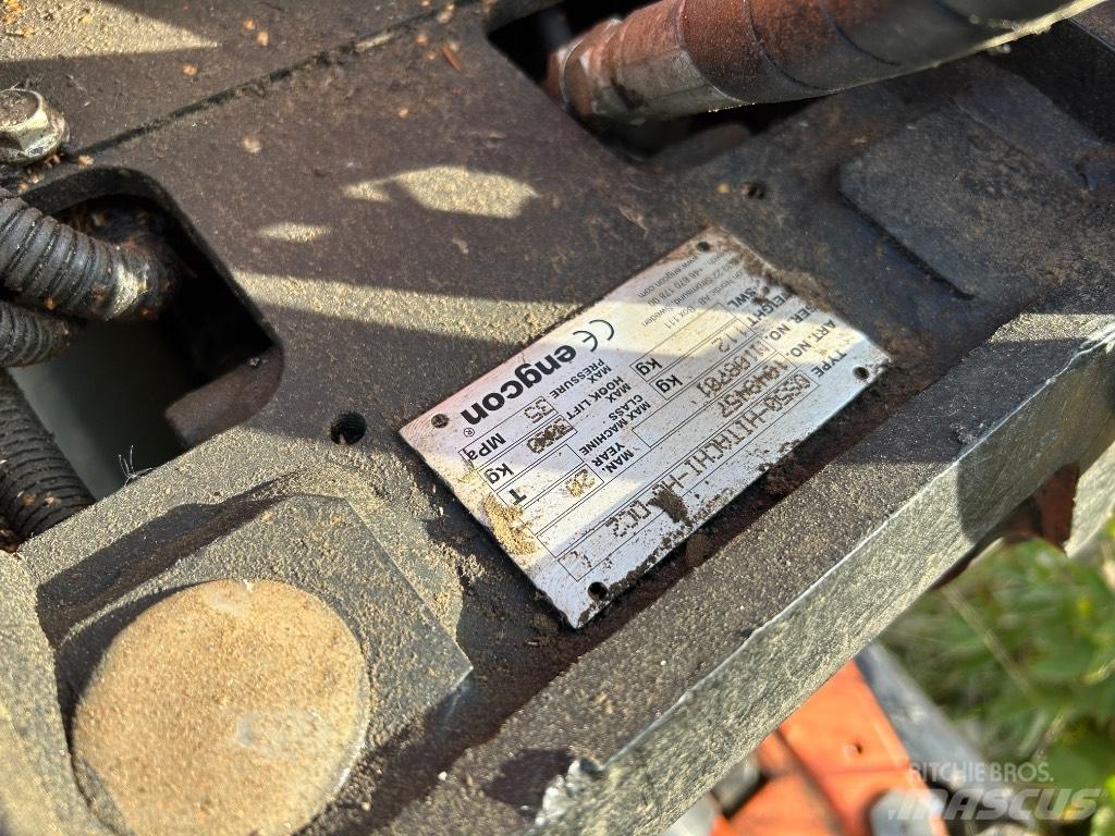 Hitachi ZX 85 US B-6 Midi bagri 7t – 12t