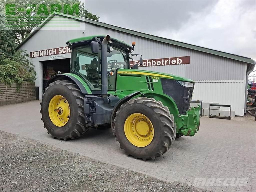 John Deere 7250 r Traktorji