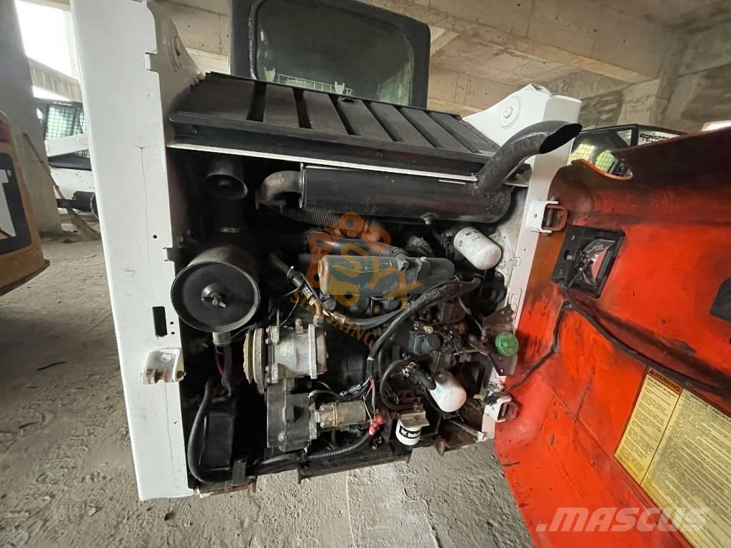 Bobcat S160 Skid steer mini nakladalci