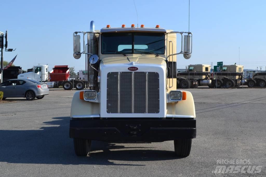 Peterbilt 367 Vlačilci