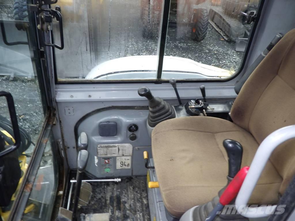 New Holland E 50.2 C Mini bagri <7t