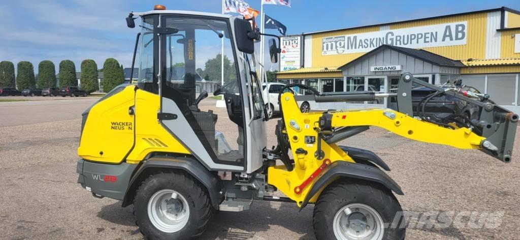 Wacker Neuson WL 28 Večnamenski nakladalci
