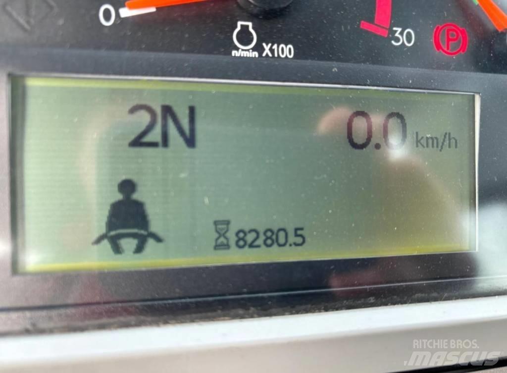 CAT 950M Kolesni nakladalci