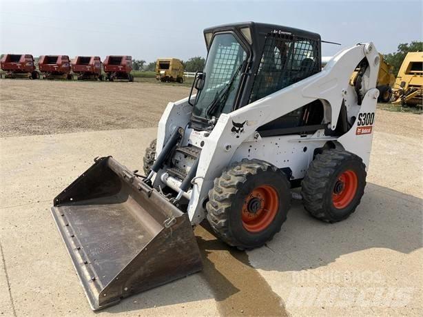 Bobcat S 300 Skid steer mini nakladalci