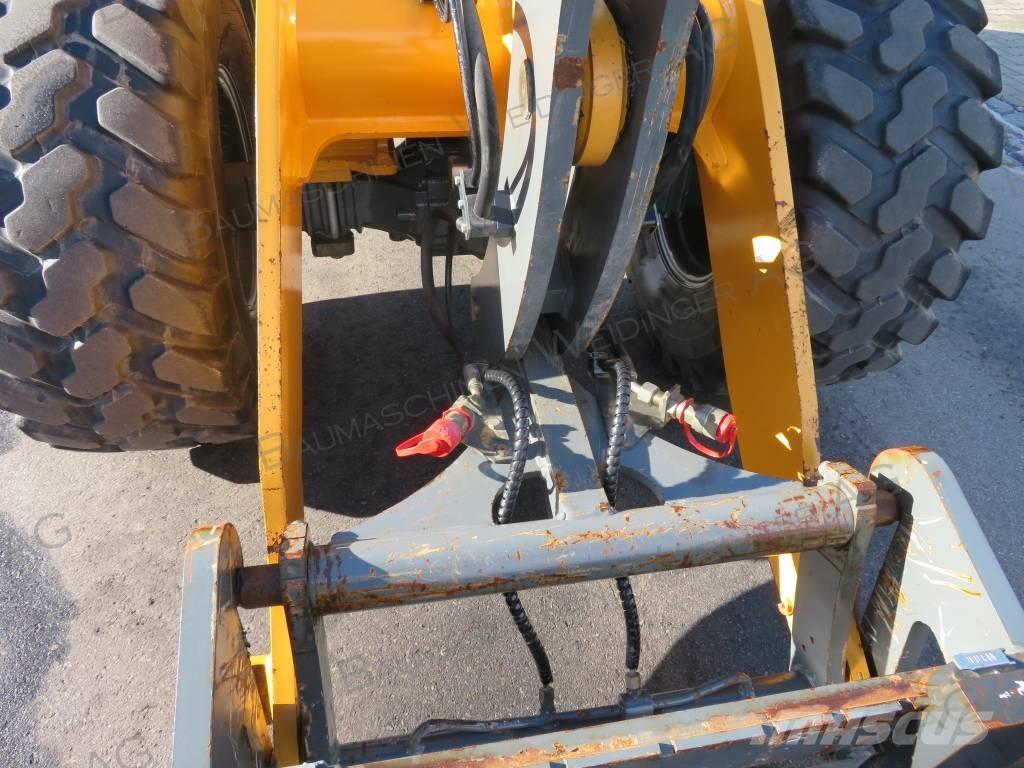 Liebherr 506 Kolesni nakladalci