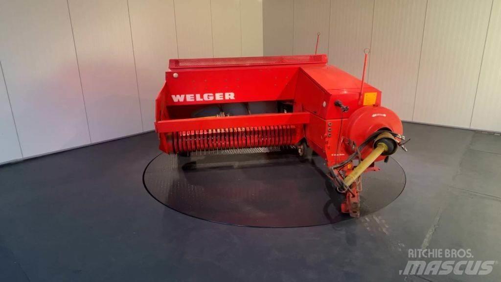 Welger AP 830 Kombajni za krmo