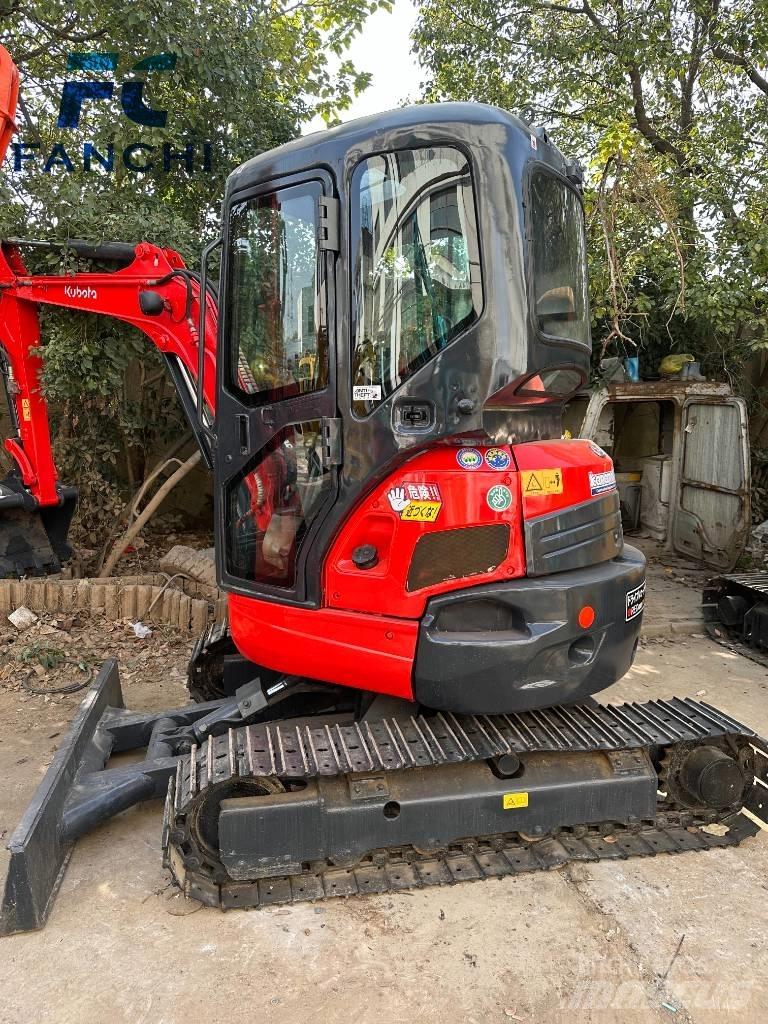 Kubota U 35 Bagri goseničarji