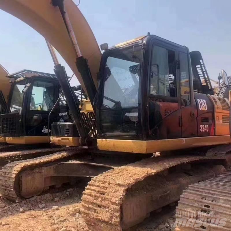 CAT 324 Bagri goseničarji