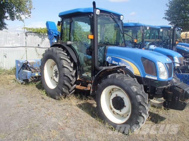 New Holland T 4040 Traktorji