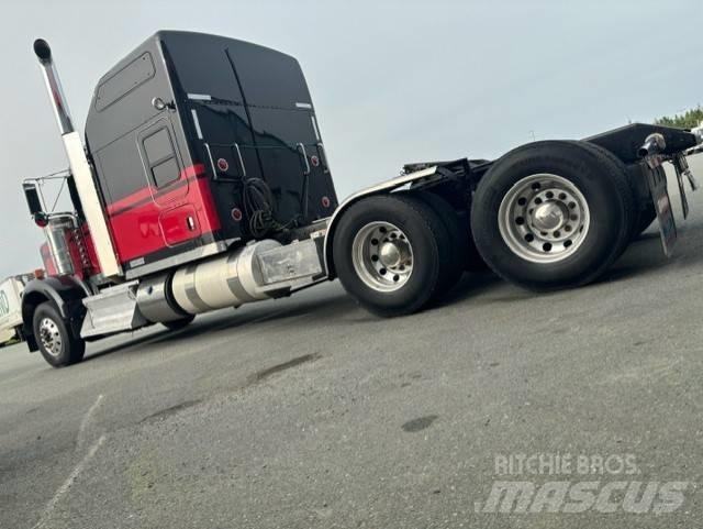 Kenworth W 900 B Vlačilci