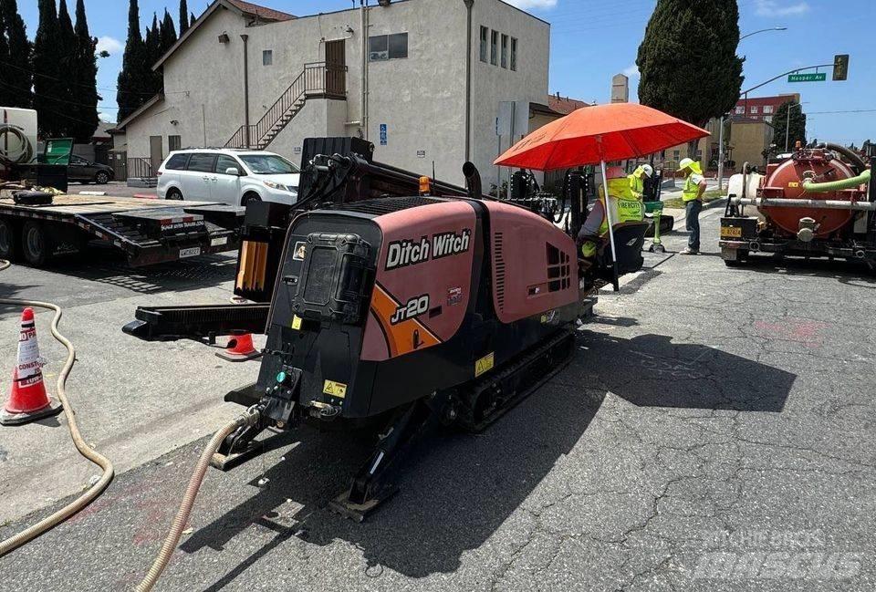 Ditch Witch JT20 Oprema za vodoravno smerno vrtanje