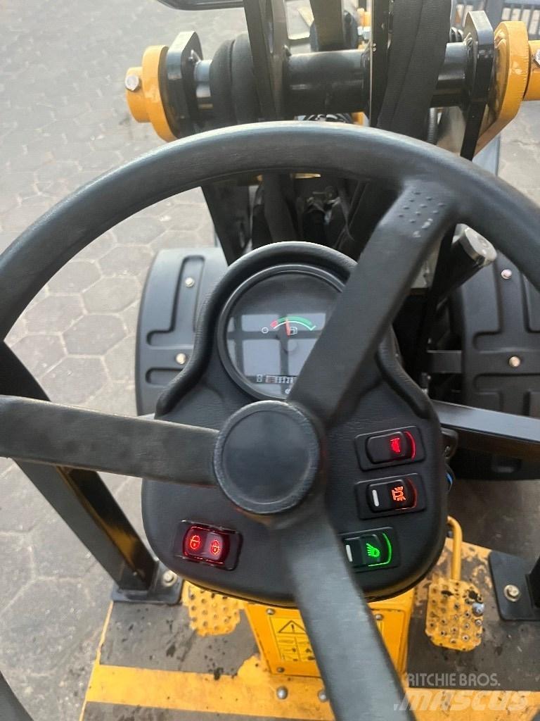 Gehl AL 140 Mini nakladalci