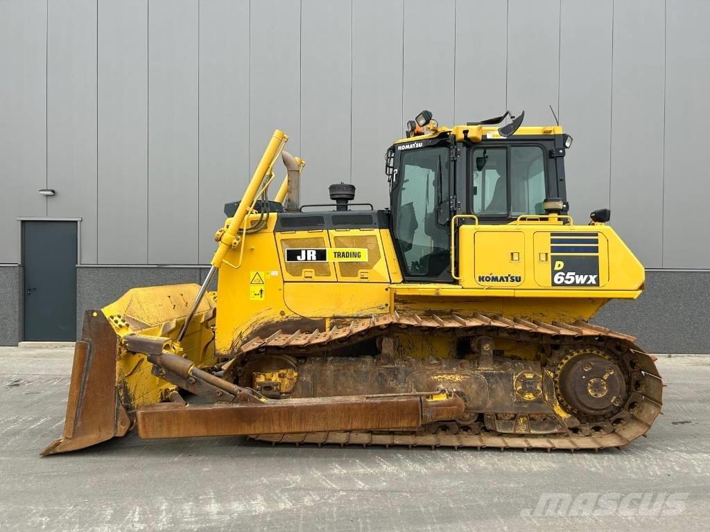 Komatsu D 65 WX-18 Buldožerji goseničarji