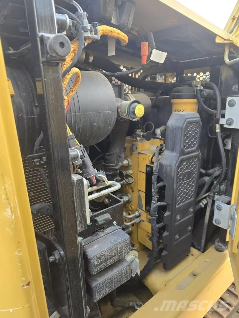 CAT 306 Mini bagri <7t