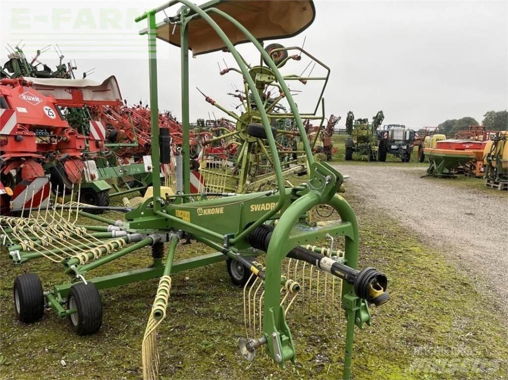 Krone swadro s460 Obračalniki in zgrabljalniki