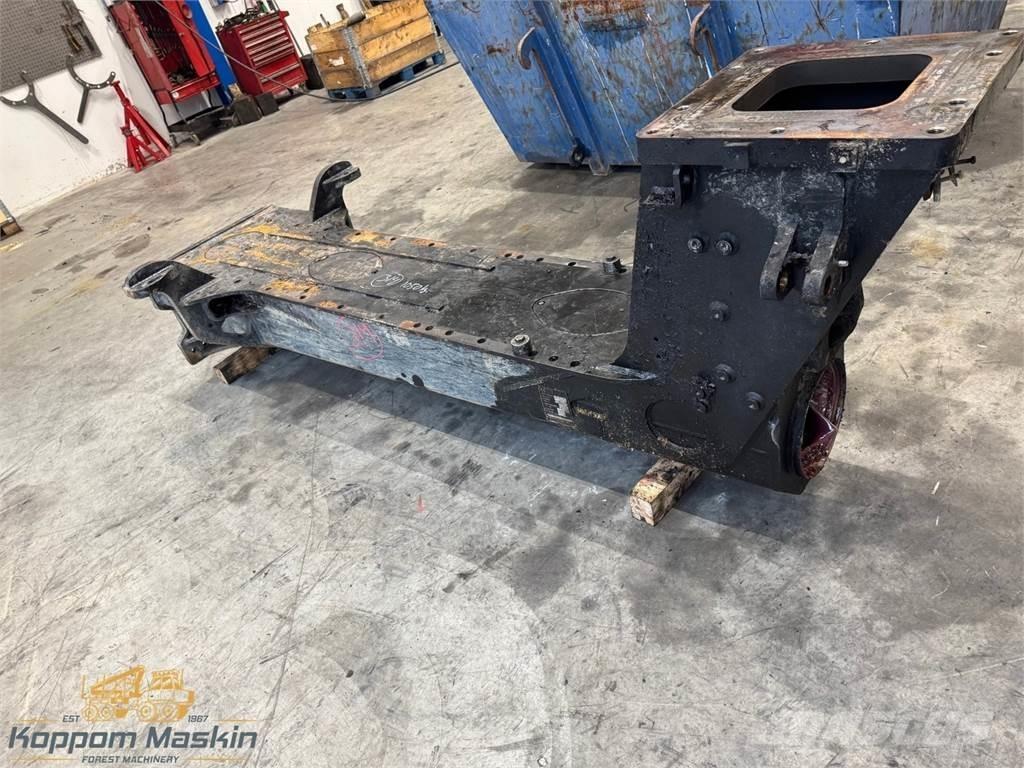 Komatsu 855 Druge komponente