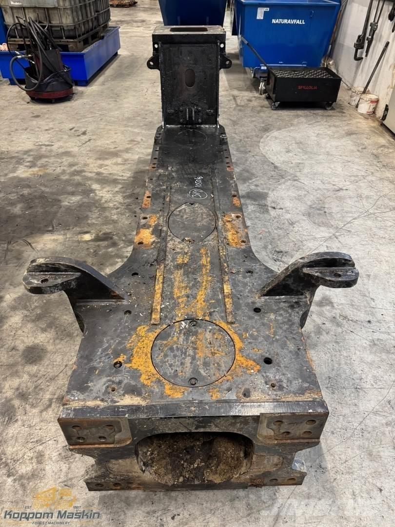 Komatsu 855 Druge komponente