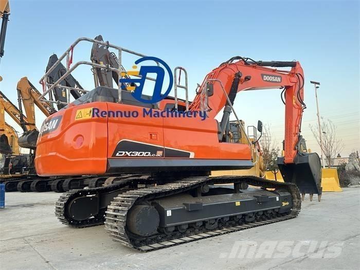 Doosan DX 300LC-9C Bagri goseničarji