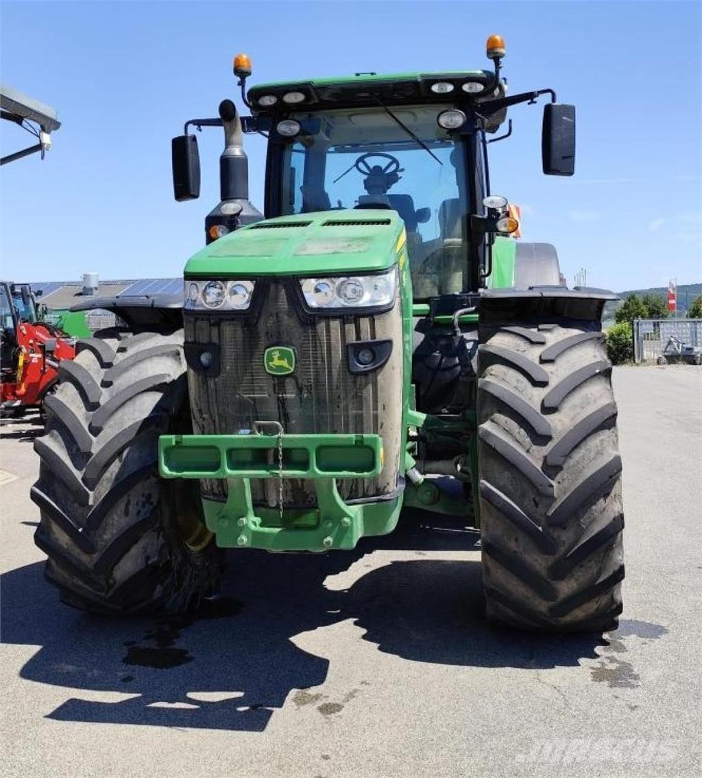 John Deere 8370 R Traktorji