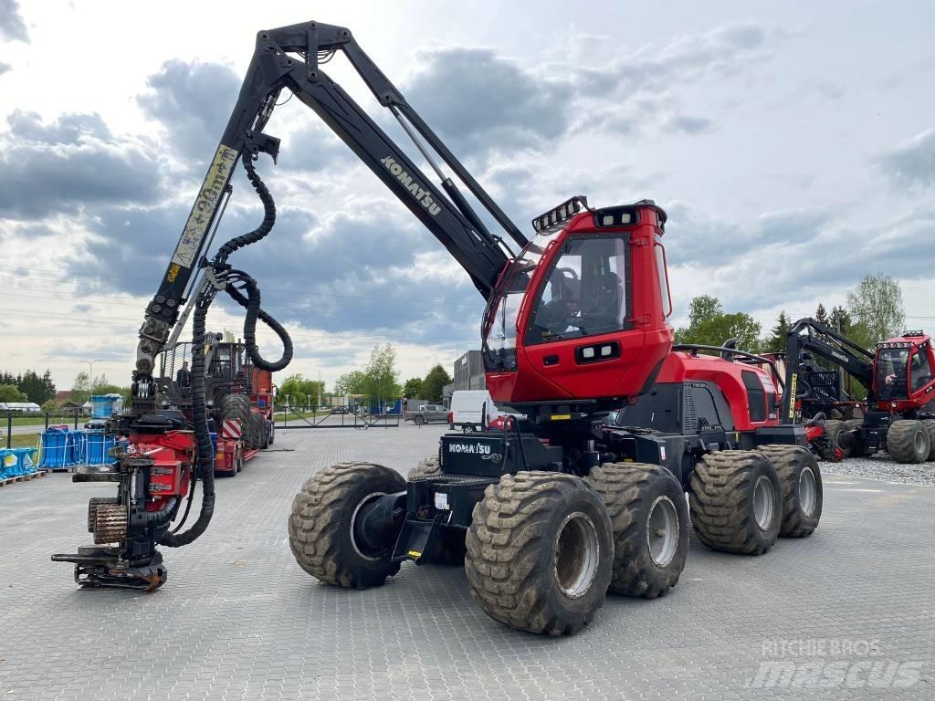 Komatsu 901 XC Harvesterji