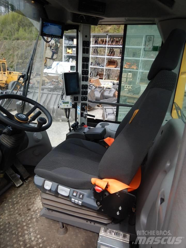 Volvo L 70 H Kolesni nakladalci