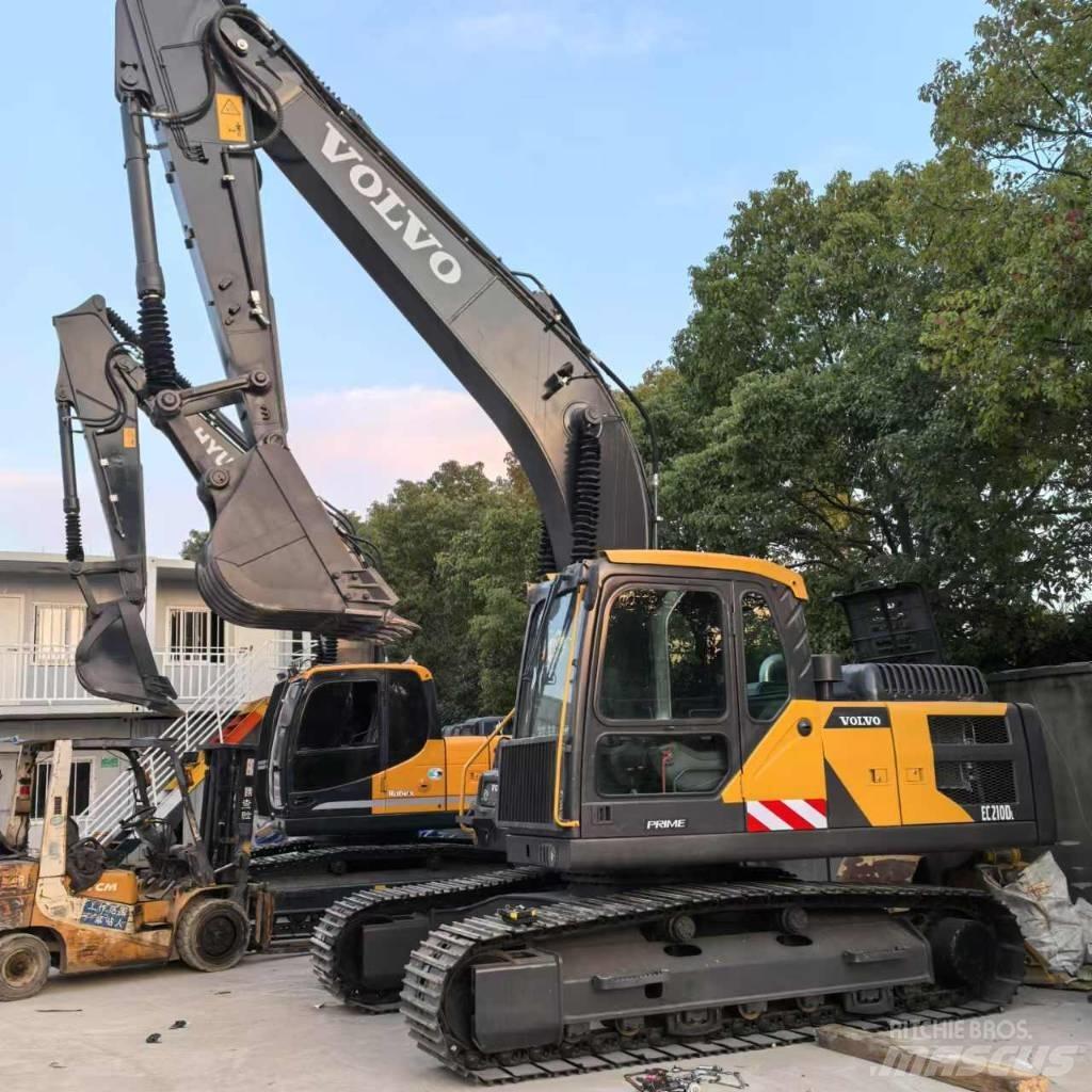 Volvo EC 210 D Midi bagri 7t – 12t