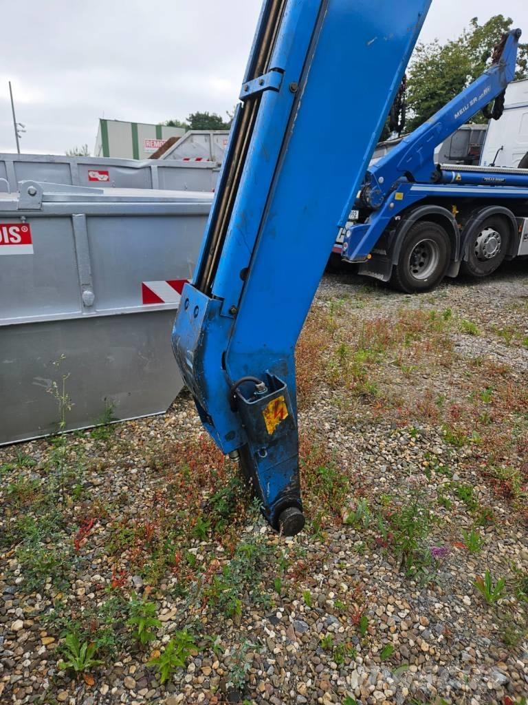 Fuchs MHL 340 Bagri za prekladanje primarnih/sekundarnih surovin