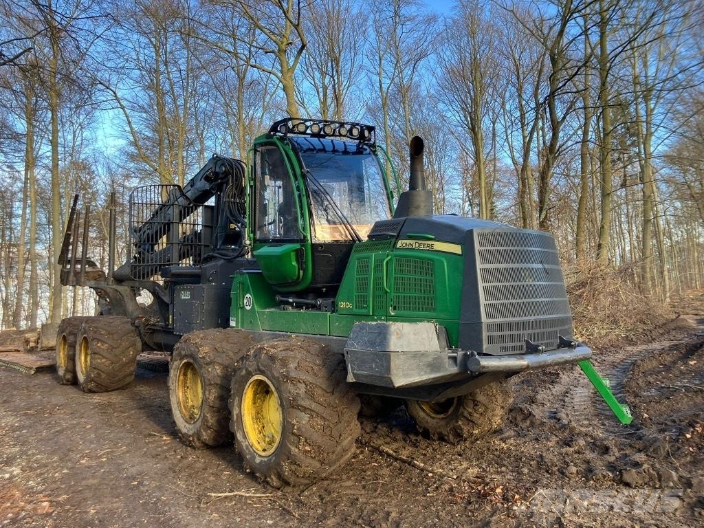 John Deere 1210 G Forwarderji