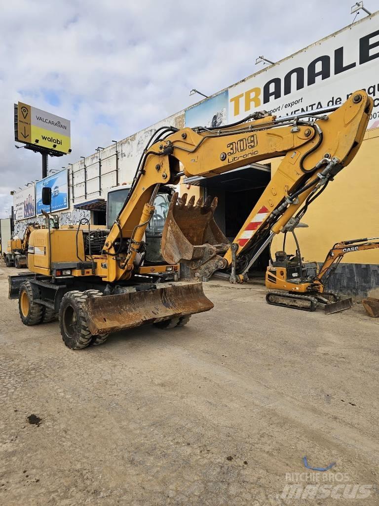 Liebherr A 309 Bagri na kolesih