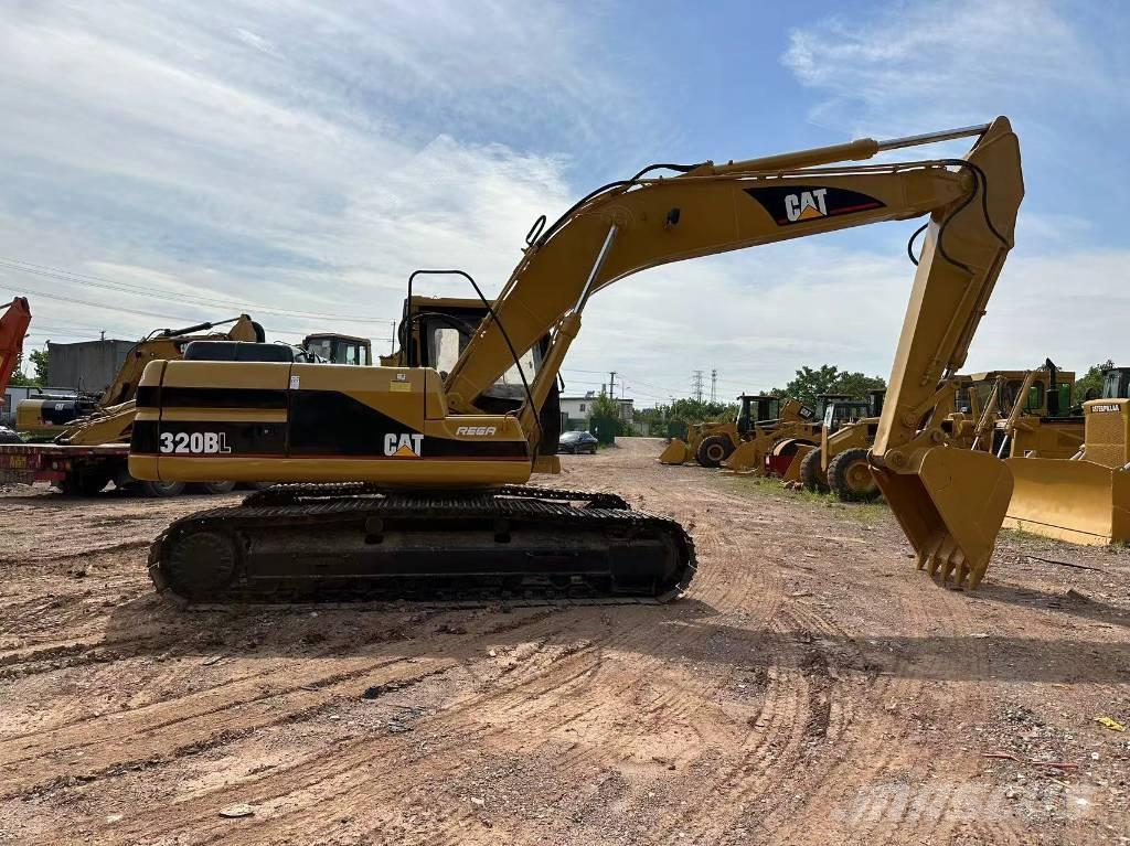 CAT 320 B Bagri goseničarji
