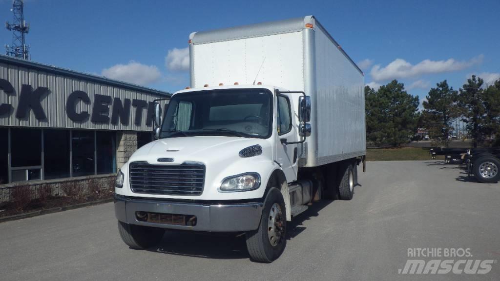 Freightliner M2 106 Tovornjaki zabojniki