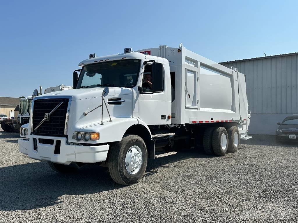 Volvo VHD Komunalni tovornjaki