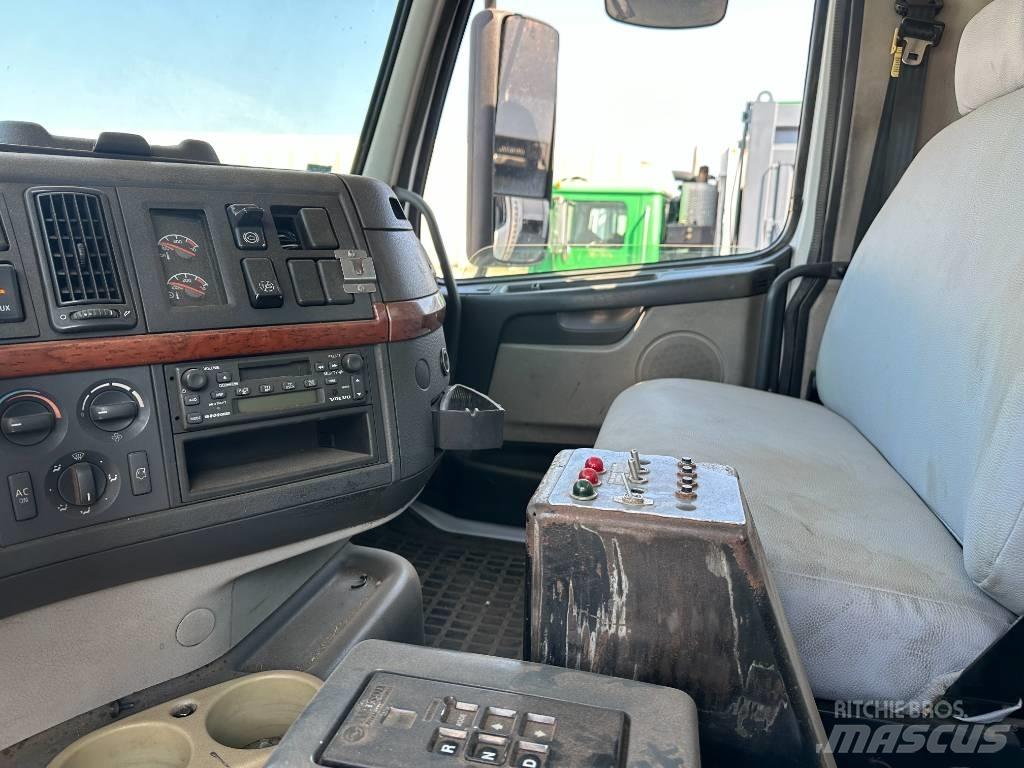 Volvo VHD Komunalni tovornjaki