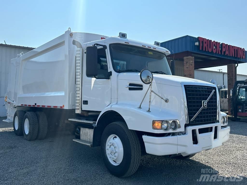 Volvo VHD Komunalni tovornjaki