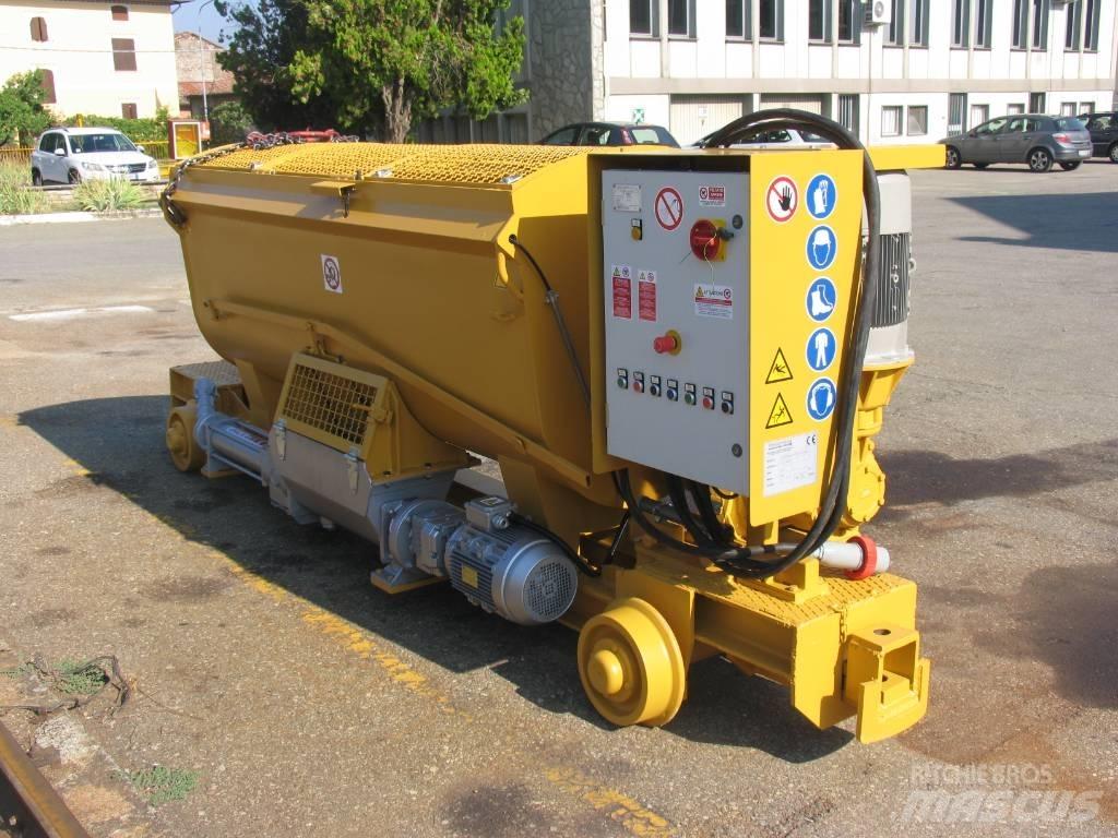  Pacchiosi Drill VM15 Premične roke za dolivanje betona