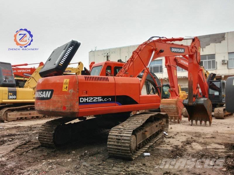 Doosan DH 225 LC-7 Bagri goseničarji